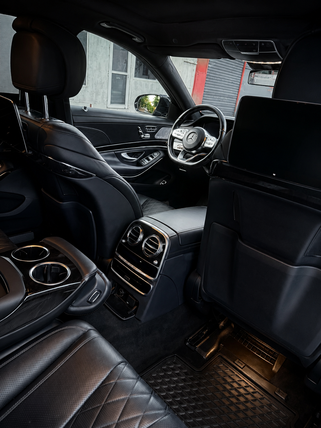 Interior premium Mercedes-Benz Clasa S Black Luxury
